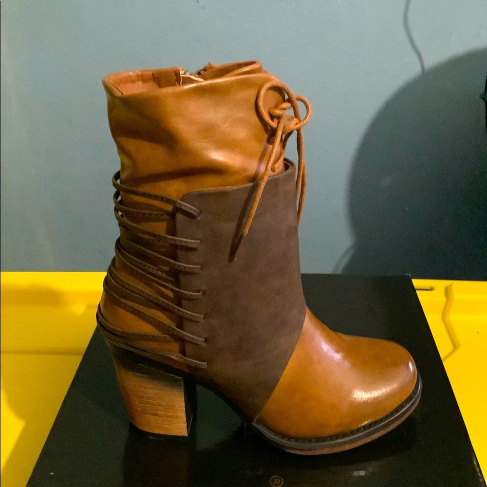 Pierre Dumas Ravenna -17 Booties (New)